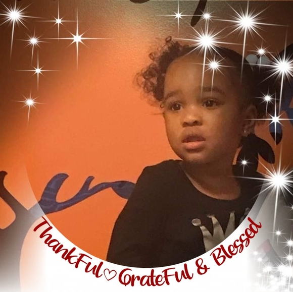 Meet your Posher, Pamela - Picture 1 of 1